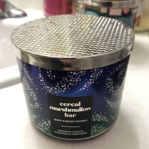 Bath and body works candle